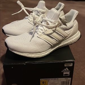 Women Ultraboost 5.0 DNA